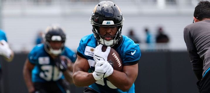Zero RB Fantasy Football Draft Strategy: Advice & Picks (2025)