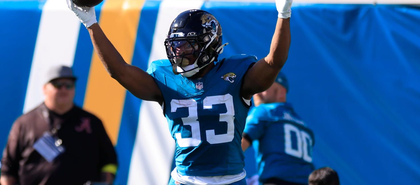 Top 6 Fantasy Football Players Trending Up and Down for 2026