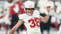Fantasy Football Kicker Rankings & Start/Sit Advice (Week 5) https://cdn.fantasypros.com/wp-content/images/CHAD_RYLAND_CARDINALS_2-1/213x119.jpg