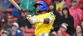 6 Fantasy Baseball Risers & Fallers: Week 17 (2026)