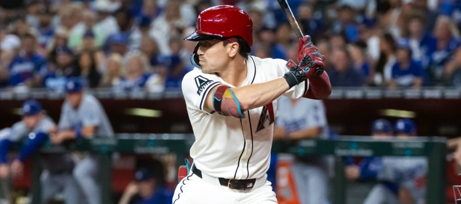 Center fielder placed on 10-day injured list with broken left hand
