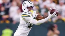 Fantasy Football Week 3 Start/Sit Advice: 12 Sleepers & Duds https://cdn.fantasypros.com/wp-content/images/Dontayvion_Wicks_Packers-3/213x119.jpg