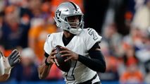 Fantasy Football Quarterback Streamers & Waiver Wire Targets (Week 11) https://cdn.fantasypros.com/wp-content/images/GENO_SMITH_RAIDERS_5-1/213x119.jpg