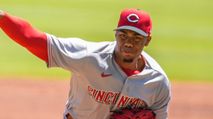 Fantasy Baseball Two-Start Pitchers: Rankings & Waiver Wire Adds https://cdn.fantasypros.com/wp-content/images/Hunter_Greene_Reds_1636x720_1470_647/213x119.jpg