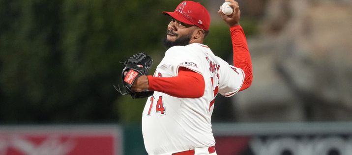 Fantasy Baseball Closer Rankings: Risers & Fallers (2025)