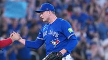 10 Burning Questions: Week 18 (2026 Fantasy Baseball) https://cdn.fantasypros.com/wp-content/images/Louis_Varland_blue_jays_4-1/213x119.jpg