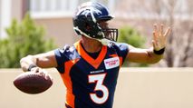 Fantasy Football Draft Strategy & Advice: 2QB & Superflex Leagues (2023) https://cdn.fantasypros.com/wp-content/images/Russell_Wilson_full_1470_647/213x119.jpg