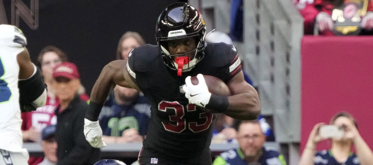 9 Breakout Running Backs to Draft (2025 Fantasy Football)