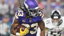 Fantasy Football Start/Sit Lineup Advice: Running Backs (Week 16) https://cdn.fantasypros.com/wp-content/images/aaron_jones_vikings_8-1/213x119.jpg