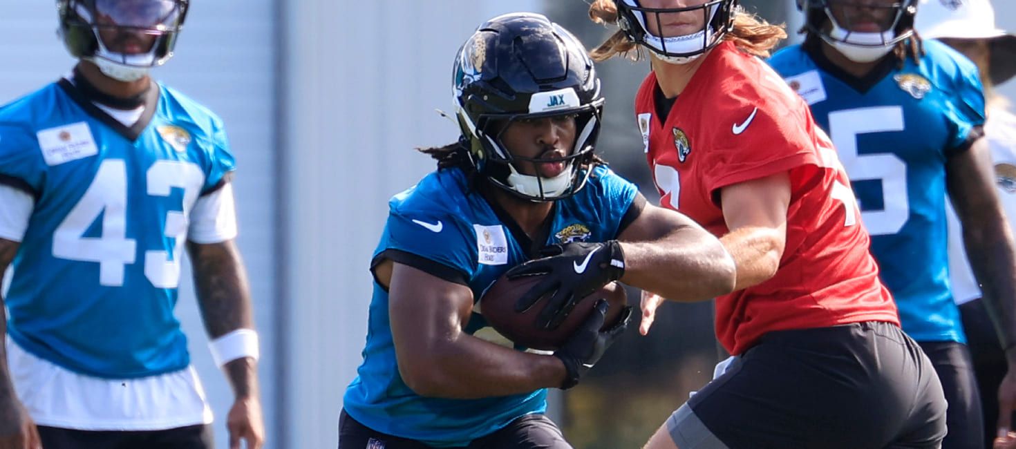 Experts Highlight Key Running Backs for 2026 Fantasy Football