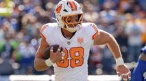 Top 6 Fantasy Football Draft Values on FFPC (2026) photo