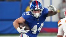 Video: Fantasy Football Running Back Week 4 Rankings (2025) https://cdn.fantasypros.com/wp-content/images/cam_skattebo_giants_4-1/213x119.jpg