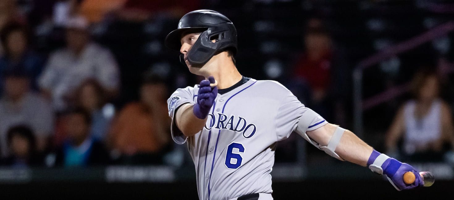 10 Fantasy Baseball Prospects to Stash (2026)
