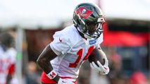 Top 3 Fantasy Football Draft Values on ESPN (2026) photo