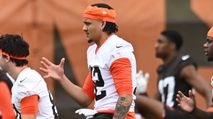 Fantasy Football Mock Draft: 12-Team, Non-PPR (2026) photo