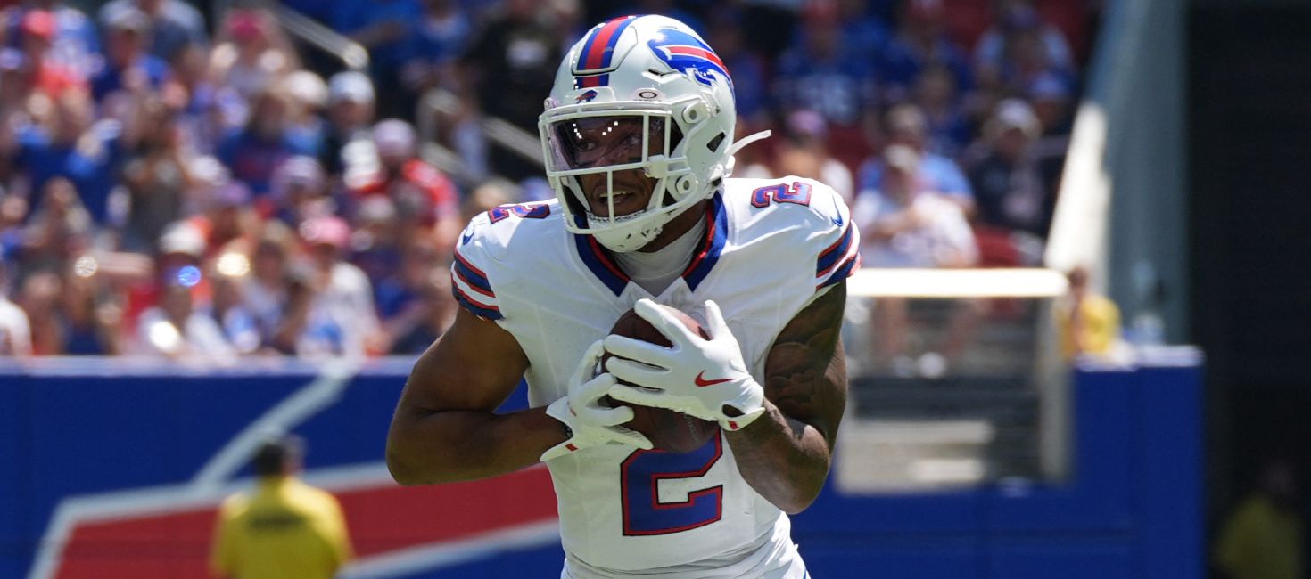 Fantasy Football Mock Draft Highlights Robust RB Strategy for 2026