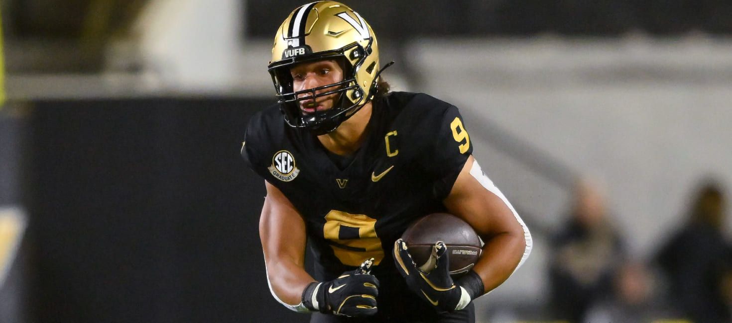 Dynasty Rookie Draft Advice: Eli Stowers (2026 Fantasy Football)