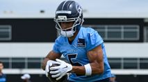 14 Fantasy Football Sleepers Experts Love to Draft (2025) photo