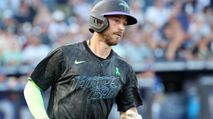 MLB DFS Picks & Underdog Player Props: Thursday (5/29) https://cdn.fantasypros.com/wp-content/images/full_548252/213x119.jpg