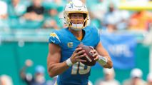 Fantasy Football Week 11 Quarterback Rankings (2025) https://cdn.fantasypros.com/wp-content/images/full_572611/213x119.jpg