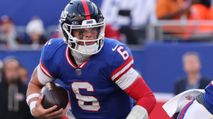 NFL DFS Lineup Advice: Picks & Predictions (Week 10) https://cdn.fantasypros.com/wp-content/images/full_575576/213x119.jpg