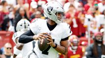 10 Fantasy Football Stats You Need to Know (Week 4) https://cdn.fantasypros.com/wp-content/images/geno_smith_raiders_4-1/213x119.jpg