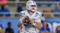 Dynasty Rookie Draft Primer: QB Rankings & Tiers (Fantasy Football) photo