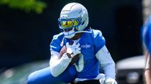 Fantasy Football Mock Draft: How to Approach Pick 1.02 (2026) photo