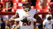 Last-Minute Waiver Wire Pickups & Injury Replacements (Fantasy Football) https://cdn.fantasypros.com/wp-content/images/jeremy_mcnichols_commanders_1-1/213x119.jpg
