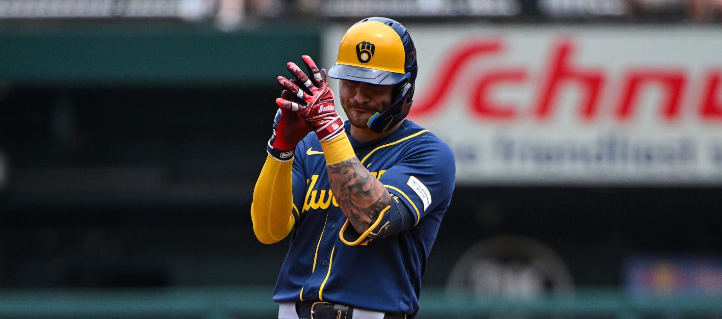 Joey Ortiz goes yard in win over Dodgers