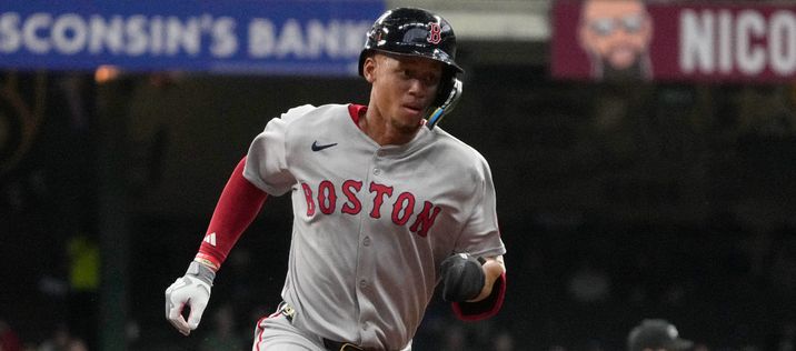 10 Fantasy Baseball Risers & Fallers (2025)