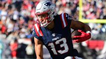 9 Fantasy Football Waiver Wire Pickups: Deep Leagues (Week 11) https://cdn.fantasypros.com/wp-content/images/mack_hollins_patriots_2-1/213x119.jpg