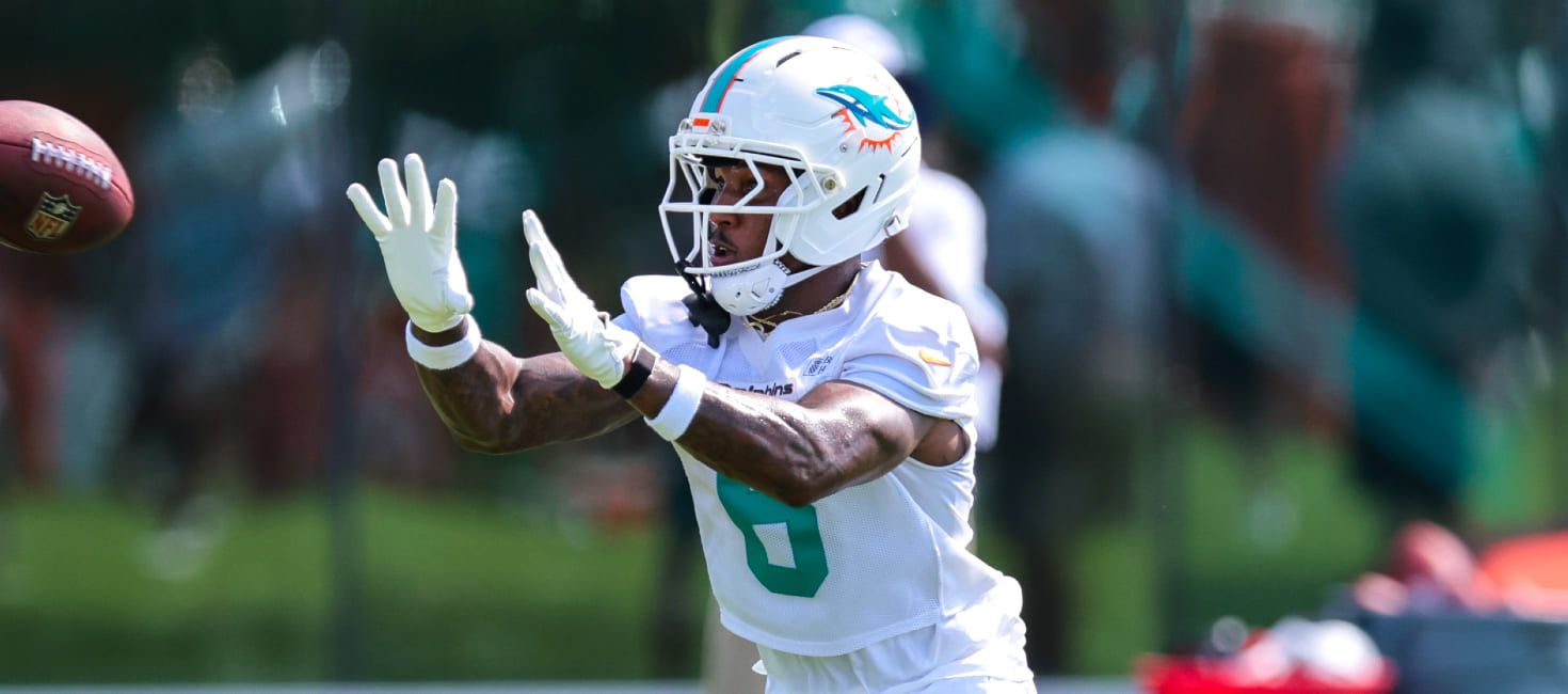Exploring the Zero WR Strategy in Fantasy Football Mock Drafts