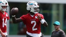 Was Waiting on a QB Strategy Effective in 2025? (Fantasy Football) https://cdn.fantasypros.com/wp-content/images/malik_willis_dolphins/213x119.jpg