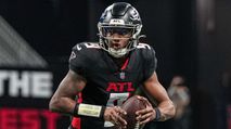10 Fantasy Football Waiver Wire Stashes Ahead of Week 6 (2025) https://cdn.fantasypros.com/wp-content/images/michael_penix_falcons_4-1/213x119.jpg