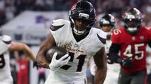 6 Fantasy Football Lineup Landmines: Start/Sit Advice (Week 3) https://cdn.fantasypros.com/wp-content/images/nick_chubb_texans_3-1/213x119.jpg