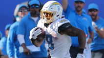 14 Dynasty Risers & Fallers (2025 Fantasy Football) https://cdn.fantasypros.com/wp-content/images/omario_hampton_chargers_7-1/213x119.jpg