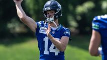 Fantasy Football Waiver Wire: Sam Darnold, Tory Horton, Parker Washington https://cdn.fantasypros.com/wp-content/images/sam_darnold_seahawks_1-1/213x119.jpg