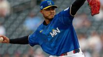 MLB DFS Picks & Underdog Player Props: Tuesday (7/28) https://cdn.fantasypros.com/wp-content/images/taj_bradley_twins_3/213x119.jpg