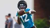 Overvalued Fantasy Football Draft Picks to Avoid on ESPN (2026) photo