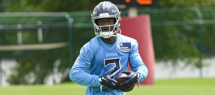 Fantasy Football Mock Draft: Half-PPR, Late Pick (2025)