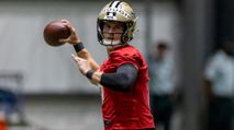 Fantasy Football Waiver Wire: C.J. Stroud, Tyler Shough, Tyrod Taylor https://cdn.fantasypros.com/wp-content/images/tyler_shough_saints_6/213x119.jpg