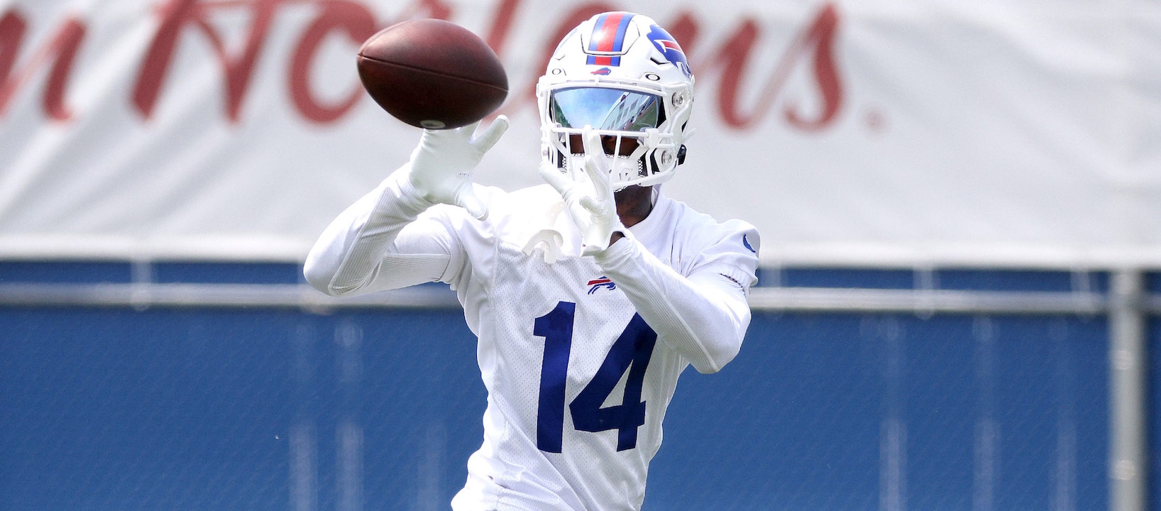 Top 12 Wide Receiver Draft Rankings, Tiers & Player Notes (2022 Fantasy