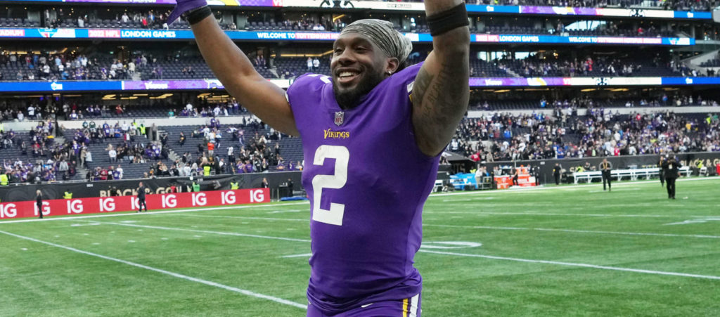 Fantasy Football Waiver Wire Pickups: Running Backs to Stash (2022)