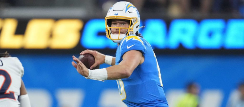 Fantasy Football Week 13 Rankings & Start/Sit Lineup Advice (2022)