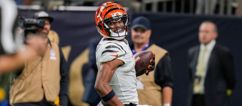 Fantasy Football Injury Updates: Travis Etienne, Ja'Marr Chase, Allen Robinson, Aaron Donald (2022)