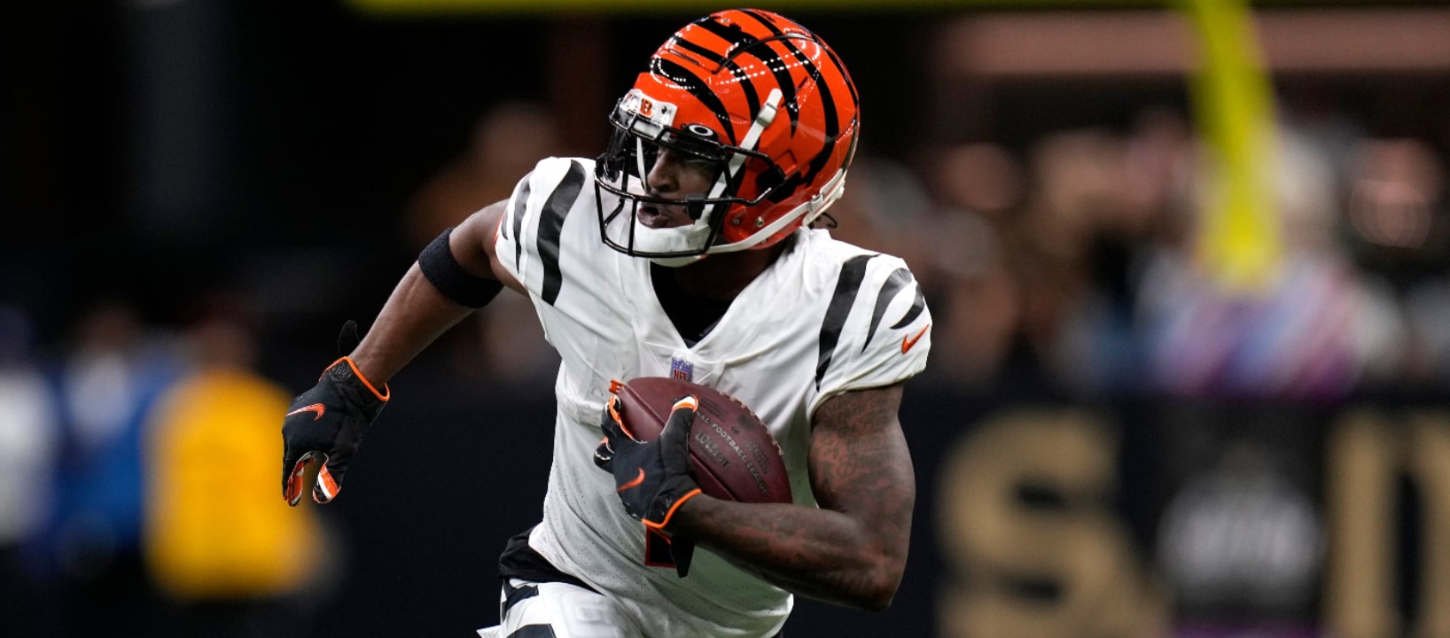 Derek Brown's NFL DFS Lineup Advice & Cheat Sheet: Super Wild Card Weekend (2023) - Vimarsana News